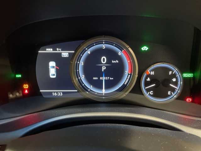 レクサス ＧＳ 300h Fスポーツ 山口県 2016(平28)年 8.3万km ヒートブルーコントラストレイヤリング 純正ナビ/（ＣＤ　Ｂｌｕ－ｒａｙ　Ｂｌｕｅｔｏｏｔｈ）/フルセグTV/バックカメラ/ビルトインETC/追従クルコン/レーンキープ/衝突軽減ブレーキ/オートハイビーム/ステアリングヒーター/レザーシート/シートヒーター/エアシート/メモリ付パワーシート/ステアリングヒーター/LEDヘッドライト/フォグライト/純正AW