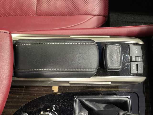 レクサス ＧＳ 300h Fスポーツ 山口県 2016(平28)年 8.3万km ヒートブルーコントラストレイヤリング 純正ナビ/（ＣＤ　Ｂｌｕ－ｒａｙ　Ｂｌｕｅｔｏｏｔｈ）/フルセグTV/バックカメラ/ビルトインETC/追従クルコン/レーンキープ/衝突軽減ブレーキ/オートハイビーム/ステアリングヒーター/レザーシート/シートヒーター/エアシート/メモリ付パワーシート/ステアリングヒーター/LEDヘッドライト/フォグライト/純正AW