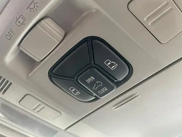 トヨタ ヴェルファイア 2．4Z 埼玉県 2012(平24)年 10.4万km ホワイトパールクリスタルシャイン (株)IDOMが運営する【じしゃロン川越店】の自社ローン専用車両になります。こちらは現金またはオートローンご利用時の価格です。自社ローンご希望の方は別途その旨お申付け下さい/サンルーフ/モデリスタエアロ/純正ＨＤＤナビ/(ＣＤ／ＤＶＤ/フルセグ/Ｂｌｕｅｔｏｏｔｈ)　　　/９インチ後席モニター/Ｂカメラ/両側パワースライドドア/ＥＴＣ/スマートキー/プッシュスタート/純正１８インチＡＷ
