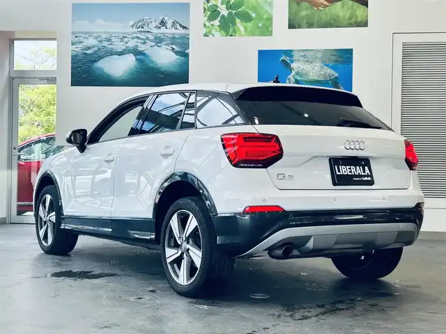 アウディ Ｑ２ ハッシュタグ ブラックスタイリング 大阪府 2019(平31)年 3.7万km 白 375台限定/ACC/バーチャルコックピット/純正ナビ/TV/バックカメラ/シートヒーター/純正18インチAW/電動リアゲート/サイドアシスト/クリアランスソナー/ETC/ドラレコ