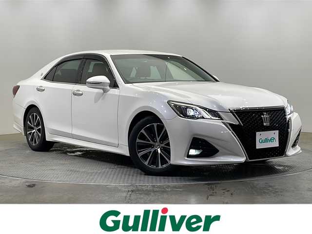 トヨタ クラウン アスリート S-T 栃木県 2015(平27)年 1.1万km ホワイトパールクリスタルシャイン 純正メーカーオプションナビ/(CD/DVD/USB/AUX/フルセグTV/Bluetooth)/バックカメラ/前後クリアランスソナー/ETC/LEDヘッドライト/パドルシフト/スペアタイヤ/ウィンカーミラー/ドアバイザー/保証書・取説有り