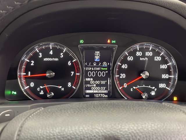 トヨタ クラウン アスリート S-T 栃木県 2015(平27)年 1.1万km ホワイトパールクリスタルシャイン 純正メーカーオプションナビ/(CD/DVD/USB/AUX/フルセグTV/Bluetooth)/バックカメラ/前後クリアランスソナー/ETC/LEDヘッドライト/パドルシフト/スペアタイヤ/ウィンカーミラー/ドアバイザー/保証書・取説有り