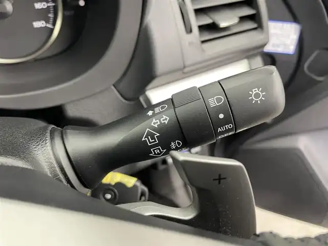 スバル インプレッサ スポーツ 2．0i 富山県 2014(平26)年 4.9万km アイスシルバーメタリック 純正ナビ（CN-R300WD）/　　ーーCD、DVD、bluetooth/フルセグTV/バックカメラ/ETC/純正AW付きサマータイヤセット積込み/キーレス /クルーズコントロール/パドルシフト/純正マット・社外バイザー/スペアキー