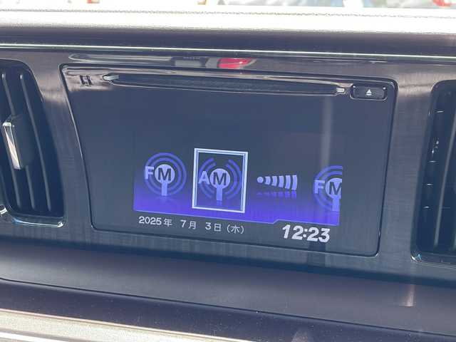 ホンダ Ｎ ＯＮＥ プレミアム Lパッケージ 新潟県 2013(平25)年 2.6万km プレミアムホワイトパール 4WD/純正ディスプレィオーディオ/CD/BT/USB/バックカメラ/ベンチシート/スマートキー/プッシュスタート/キセノンヘッドライト/オートライト/フォグランプ/純正14インチアルミホイール