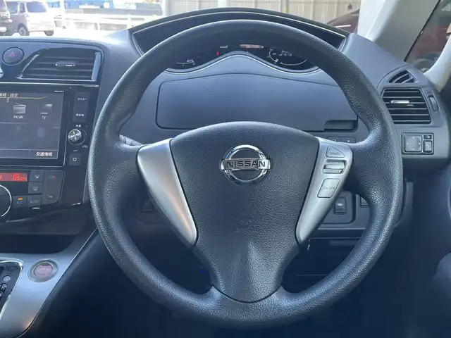 日産 セレナ 20X S HV Aセーフティ 和歌山県 2014(平26)年 3.5万km ブリリアントホワイトパール 純正ナビ/アラウンドビューモニター/エマージェンシーブレーキ/クルーズコントロール/レーンキープ/横滑り防止機能/ビルトインETC/前後ドライブレコーダー/純正フロアマット/アイドリングストップ/電動格納ミラー
