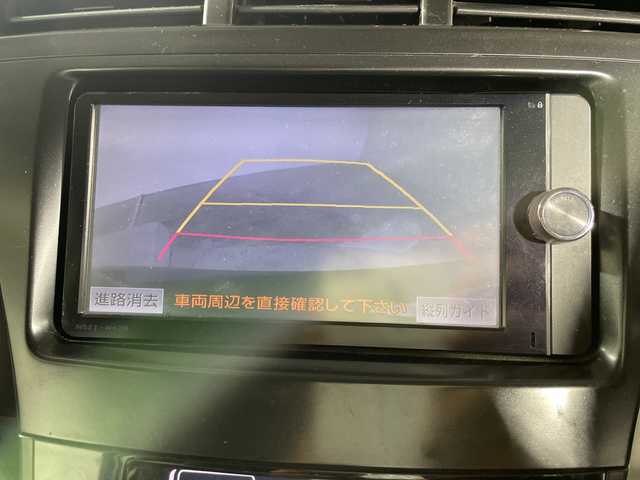 トヨタ プリウス α S 沖縄県 2012(平24)年 6.6万km ダークブルーマイカ ワンオーナー　/禁煙車　/純正ナビ　/（フルセグＴＶ　ＣＤ　ＤＶＤ　Ｂｌｕｅｔｏｏｔｈ）　/バックカメラ　/ＥＴＣ/ステアリングスイッチ　/オートライト　/スマートキー　/ヘッドライトレベライザー　/純正ドアバイザー/電格ミラー