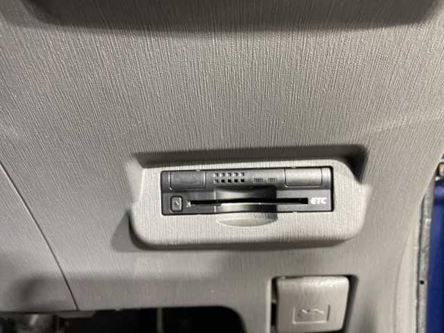 トヨタ プリウス α S 沖縄県 2012(平24)年 6.6万km ダークブルーマイカ ワンオーナー　/禁煙車　/純正ナビ　/（フルセグＴＶ　ＣＤ　ＤＶＤ　Ｂｌｕｅｔｏｏｔｈ）　/バックカメラ　/ＥＴＣ/ステアリングスイッチ　/オートライト　/スマートキー　/ヘッドライトレベライザー　/純正ドアバイザー/電格ミラー