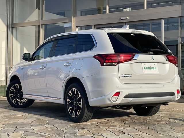 三菱 アウトランダー ＰＨＥＶ