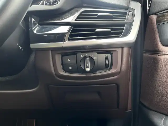 ＢＭＷ Ｘ５ xDrive 35d Mスポーツ 山梨県 2016(平28)年 1.8万km サファイアブラックP セレクトパッケージ/インテリジェントS/コンフォートA/Pサンルーフ/茶革/イージーC/LED/ACC/LKA/BSA/純正HDDナビ/全周囲カメラ/BT/フルセグ/Pシート/4ZシートH/スペアキー