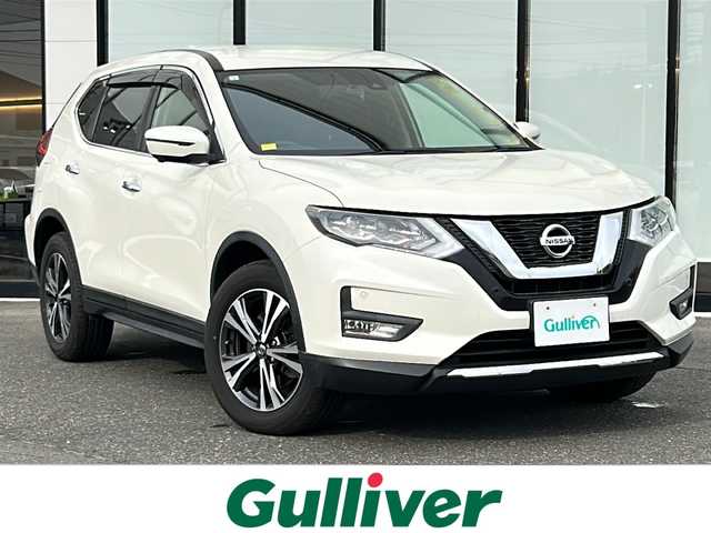 日産 エクストレイル 20X 山形県 2018(平30)年 5.7万km ブリリアントホワイトパール ４WD/純正メモリーナビ/（Bluetooth/CD/DVD/フルセグ)/衝突被害軽減システム/バックカメラ/ステアリングスイッチ/フリップダウンモニター/コーナーセンサー/ビルトインETC/純正フロアマット/横滑り防止装着/ドアバイザー/電動格納ミラー/LEDライト
