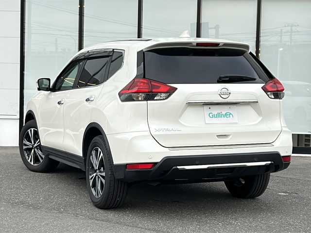 日産 エクストレイル 20X 山形県 2018(平30)年 5.7万km ブリリアントホワイトパール ４WD/純正メモリーナビ/（Bluetooth/CD/DVD/フルセグ)/衝突被害軽減システム/バックカメラ/ステアリングスイッチ/フリップダウンモニター/コーナーセンサー/ビルトインETC/純正フロアマット/横滑り防止装着/ドアバイザー/電動格納ミラー/LEDライト