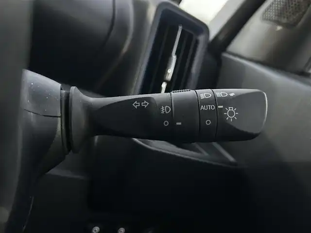 ダイハツ タント カスタム RS 静岡県 2022(令4)年 1.7万km プラムブラウンクリスタルマイカ 純正ＳＤナビ　/・フルセグＴＶ　/・Ｂｌｕｅｔｏｏｔｈ接続　/・ＤＶＤ再生　/・ＵＳＢ入力端子　/Ｂカメラ　/両側パワスラ　/前後コーナーセンサー　/衝突軽減　/プッシュスタート/スマートキー/スペアキー/ＥＴＣ　/前後ドラレコ　/前席シートヒーター/ＬＥＤオートライト/純正フロアマット/純正15インチアルミホイール/ハーフレザーシート/保証書/取り扱い説明書