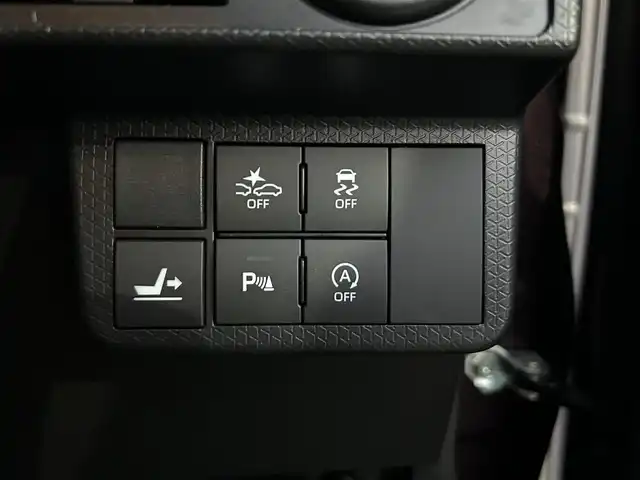 ダイハツ タント カスタム RS 静岡県 2022(令4)年 1.7万km プラムブラウンクリスタルマイカ 純正ＳＤナビ　/・フルセグＴＶ　/・Ｂｌｕｅｔｏｏｔｈ接続　/・ＤＶＤ再生　/・ＵＳＢ入力端子　/Ｂカメラ　/両側パワスラ　/前後コーナーセンサー　/衝突軽減　/プッシュスタート/スマートキー/スペアキー/ＥＴＣ　/前後ドラレコ　/前席シートヒーター/ＬＥＤオートライト/純正フロアマット/純正15インチアルミホイール/ハーフレザーシート/保証書/取り扱い説明書