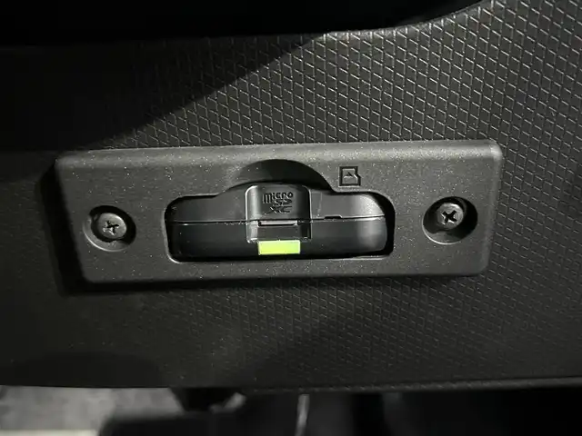 ダイハツ タント カスタム RS 静岡県 2022(令4)年 1.7万km プラムブラウンクリスタルマイカ 純正ＳＤナビ　/・フルセグＴＶ　/・Ｂｌｕｅｔｏｏｔｈ接続　/・ＤＶＤ再生　/・ＵＳＢ入力端子　/Ｂカメラ　/両側パワスラ　/前後コーナーセンサー　/衝突軽減　/プッシュスタート/スマートキー/スペアキー/ＥＴＣ　/前後ドラレコ　/前席シートヒーター/ＬＥＤオートライト/純正フロアマット/純正15インチアルミホイール/ハーフレザーシート/保証書/取り扱い説明書