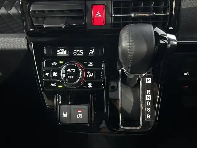 ダイハツ タント カスタム RS 静岡県 2022(令4)年 1.7万km プラムブラウンクリスタルマイカ 純正ＳＤナビ　/・フルセグＴＶ　/・Ｂｌｕｅｔｏｏｔｈ接続　/・ＤＶＤ再生　/・ＵＳＢ入力端子　/Ｂカメラ　/両側パワスラ　/前後コーナーセンサー　/衝突軽減　/プッシュスタート/スマートキー/スペアキー/ＥＴＣ　/前後ドラレコ　/前席シートヒーター/ＬＥＤオートライト/純正フロアマット/純正15インチアルミホイール/ハーフレザーシート/保証書/取り扱い説明書