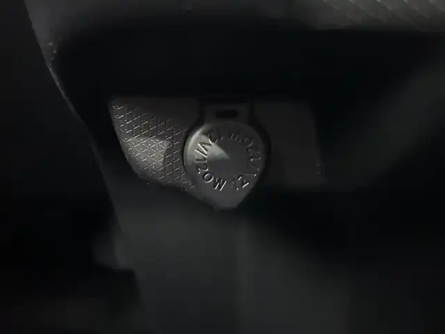ダイハツ タント カスタム RS 静岡県 2022(令4)年 1.7万km プラムブラウンクリスタルマイカ 純正ＳＤナビ　/・フルセグＴＶ　/・Ｂｌｕｅｔｏｏｔｈ接続　/・ＤＶＤ再生　/・ＵＳＢ入力端子　/Ｂカメラ　/両側パワスラ　/前後コーナーセンサー　/衝突軽減　/プッシュスタート/スマートキー/スペアキー/ＥＴＣ　/前後ドラレコ　/前席シートヒーター/ＬＥＤオートライト/純正フロアマット/純正15インチアルミホイール/ハーフレザーシート/保証書/取り扱い説明書