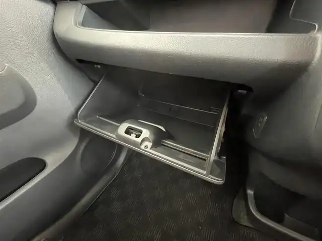 日産 モコ S 石川県 2014(平26)年 5.7万km モコピーチ Clarionナビ/・ワンセグTV/CD/DVD/BTオーディオ/AUX/ラジオ/プッシュスタート/電動格納ミラー/インテリジェントキー/アイドリングストップ/ドライブレコーダー/スペアキー/保証書/取扱説明書