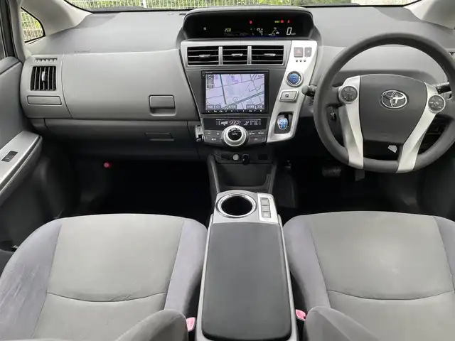 トヨタ プリウス α S 福島県 2013(平25)年 11.6万km ホワイトパールクリスタルシャイン (株)IDOMが運営する【じしゃロン福島店】の自社ローン専用車両になります。こちらは現金またはオートローンご利用時の価格です。自社ローンご希望の方は別途その旨お申付け下さい/純正ナビ/ドアバイザー/ステアリングリモコン/ETC/カーテンエアバック/オートエアコン/プッシュスタート