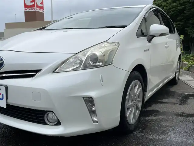 トヨタ プリウス α S 福島県 2013(平25)年 11.6万km ホワイトパールクリスタルシャイン (株)IDOMが運営する【じしゃロン福島店】の自社ローン専用車両になります。こちらは現金またはオートローンご利用時の価格です。自社ローンご希望の方は別途その旨お申付け下さい/純正ナビ/ドアバイザー/ステアリングリモコン/ETC/カーテンエアバック/オートエアコン/プッシュスタート