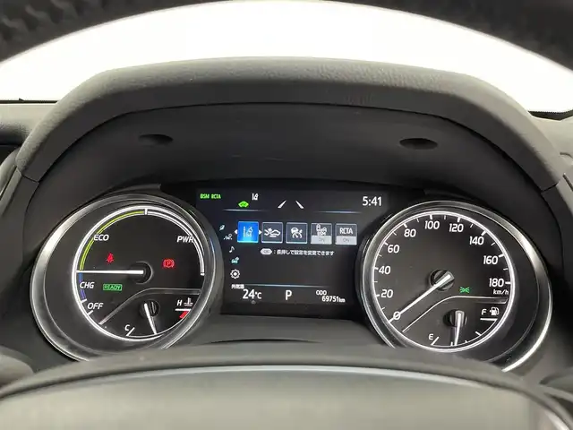 トヨタ カムリ WSレザーパッケージ 大分県 2021(令3)年 7万km プラチナホワイトパールマイカ ワンオーナー/GRエアロ（F、S、R）/TRDマフラー/TOYOTAセーフティセンス/・プリクラッシュセーフティ/・レーントレーシングアシスト/・レーダークルーズコントロール/・オートマチックハイビーム/ブラインドスポットモニター/リアクロストラフィックアラート/ヘッドアップディスプレイ/JBLサウンドシステム/9型ディスプレイオーディオ/・ナビ機能有り、フルセグTV、USB/・CD/DVD、BT対応/・AppleCarPlay、AndroidAuto/ステアリングスイッチ/バックカメラ/黒革シート/・前席パワーシート/前席シートヒーター/ビルトインETC/社外ドライブレコーダー（前、後、車内）/横滑り防止装置/電動格納ミラー/純正フロアマット/オートライト/LEDヘッドライト/LEDフォグ/純正18インチアルミホイール/クリアランスソナー /保証書、取説、スペアキー