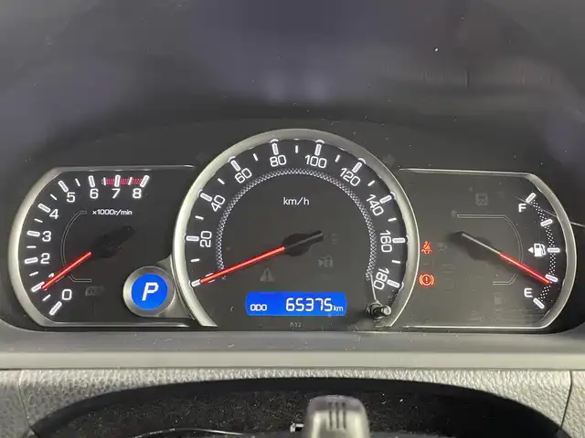 トヨタ ヴォクシー ZS 大阪府 2014(平26)年 6.6万km ブラック 純正SDナビ/　Bluetooth/フルセグ/CD/DVD/バックカメラ/両側パワースライドドア/オートライト/LEDヘッドライト/フォグランプ/純正フロアマット/純正16インチアルミホイール/スマートキー/プッシュスタート/ステアリングスイッチ/電動格納ミラー/ビルトインETC