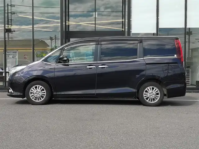 トヨタ エスクァイア Gi 茨城県 2014(平26)年 19.3万km スパークリングブラックパールクリスタルシャイン アルパインナビ/【TV・CD・DVD・SD・ラジオ・USB・BT・HDMI】/アルパイン製フリップダウンモニター/クルコン/ETC/Bカメラ/シートヒーター/MTモード付AT/両側パワスラ/後席AAC/オートライト/オートハイビーム/Fフォグ/LEDライト