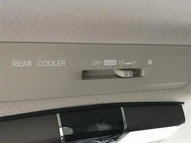 トヨタ エスクァイア Gi 茨城県 2014(平26)年 19.3万km スパークリングブラックパールクリスタルシャイン アルパインナビ/【TV・CD・DVD・SD・ラジオ・USB・BT・HDMI】/アルパイン製フリップダウンモニター/クルコン/ETC/Bカメラ/シートヒーター/MTモード付AT/両側パワスラ/後席AAC/オートライト/オートハイビーム/Fフォグ/LEDライト