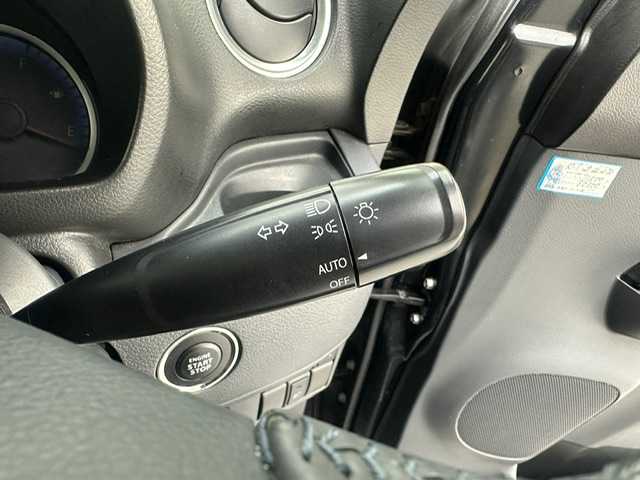 スズキ スペーシア カスタム XS 兵庫県 2015(平27)年 8万km ブルーイッシュブラックパール3 ・社外オーディオ/・片側パワースライドア/・ETC/・純正14インチアルミホイール/・HIDヘッドライト/・オートライト/・純正フロアマット/・スマートキー/・プッシュスタート/・アイドリングストップ/・ヘッドライトレベライザー