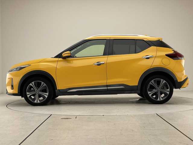 日産 キックス X 愛知県 2021(令3)年 3.4万km サンライトイエロー 純正9型ナビ　SDカードなし/全方位カメラ/クルーズコントロール/プロパイロット/シートヒーター/バックカメラ/コーナーセンサー/純正アルミホイール/ルーフレール/LEDヘッドライト/ステアリングヒーター/インテリジェントミラー/オートマチックハイビーム/ドライブレコーダー/ETC/衝突軽減システム/フルセグ/CD DVD/ステアリングスイッチ/スマートキー/プッシュスタート