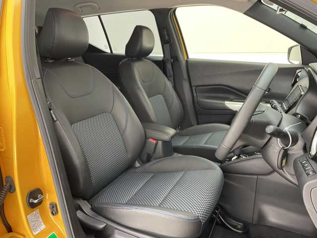 日産 キックス X 愛知県 2021(令3)年 3.4万km サンライトイエロー 純正9型ナビ　SDカードなし/全方位カメラ/クルーズコントロール/プロパイロット/シートヒーター/バックカメラ/コーナーセンサー/純正アルミホイール/ルーフレール/LEDヘッドライト/ステアリングヒーター/インテリジェントミラー/オートマチックハイビーム/ドライブレコーダー/ETC/衝突軽減システム/フルセグ/CD DVD/ステアリングスイッチ/スマートキー/プッシュスタート