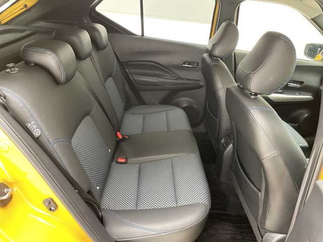 日産 キックス X 愛知県 2021(令3)年 3.4万km サンライトイエロー 純正9型ナビ　SDカードなし/全方位カメラ/クルーズコントロール/プロパイロット/シートヒーター/バックカメラ/コーナーセンサー/純正アルミホイール/ルーフレール/LEDヘッドライト/ステアリングヒーター/インテリジェントミラー/オートマチックハイビーム/ドライブレコーダー/ETC/衝突軽減システム/フルセグ/CD DVD/ステアリングスイッチ/スマートキー/プッシュスタート