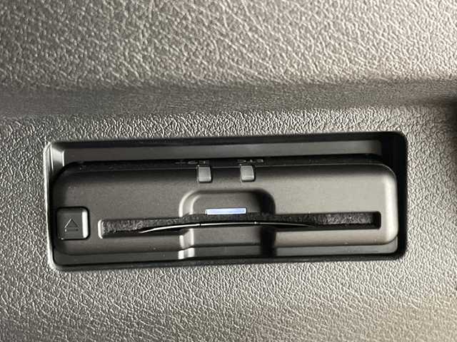 日産 キックス X 愛知県 2021(令3)年 3.4万km サンライトイエロー 純正9型ナビ　SDカードなし/全方位カメラ/クルーズコントロール/プロパイロット/シートヒーター/バックカメラ/コーナーセンサー/純正アルミホイール/ルーフレール/LEDヘッドライト/ステアリングヒーター/インテリジェントミラー/オートマチックハイビーム/ドライブレコーダー/ETC/衝突軽減システム/フルセグ/CD DVD/ステアリングスイッチ/スマートキー/プッシュスタート