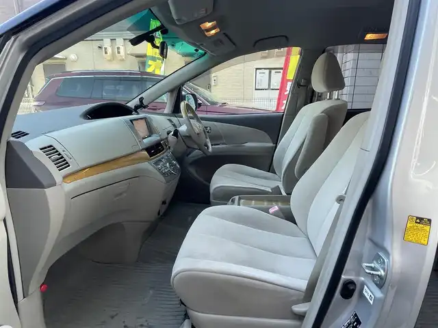 トヨタ エスティマ G 愛知県 2007(平19)年 10.9万km シルバーM ワンオーナー/両側パワースライドドア/Carrozzeria製HDDナビ〈AVIC-HRZ88〉/DVD／MS／地デジTV/バックカメラ/運転席パワーシート/アンテナ分離型ETC/インテリジェントAFS付HIDヘッドライト/純正フォグランプ/2列目リラックスキャプテンシート〈オットマン付〉/３列目荷室下格納/純正17インチAW/スマートキー＆プッシュスタート