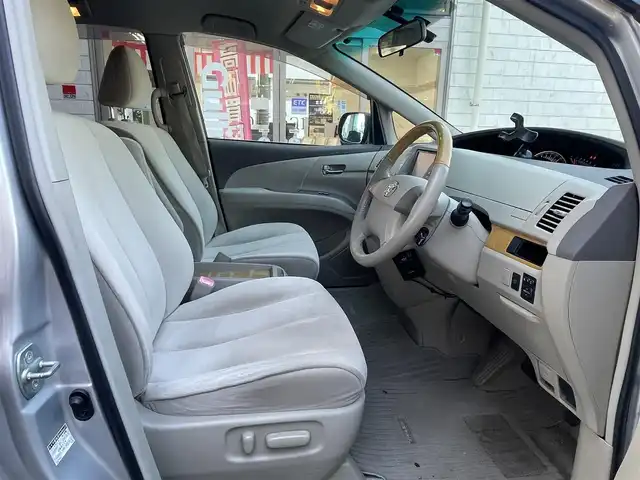 トヨタ エスティマ G 愛知県 2007(平19)年 10.9万km シルバーM ワンオーナー/両側パワースライドドア/Carrozzeria製HDDナビ〈AVIC-HRZ88〉/DVD／MS／地デジTV/バックカメラ/運転席パワーシート/アンテナ分離型ETC/インテリジェントAFS付HIDヘッドライト/純正フォグランプ/2列目リラックスキャプテンシート〈オットマン付〉/３列目荷室下格納/純正17インチAW/スマートキー＆プッシュスタート