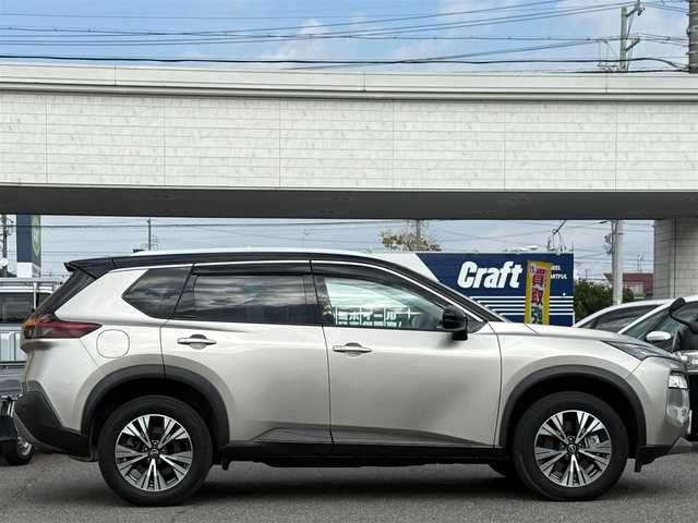 日産 エクストレイル X 愛知県 2023(令5)年 1.9万km 茶Ⅱ /純正メモリナビ//AM/FM/HDMI/フルセグ/BT/SD//プロパイロット//ビルトインETC2.0//バックカメラ//前後純正ドライブレコーダー//インテリジェントエマージェンシーブレーキ//後側方車両検知警報//後側方衝突防止支援//ハンドル支援//車線逸脱警報//車線逸脱坊地支援//踏み間違い衝突防止支援//標識検知機能//クリアランスソナー//後退時車両検知警報//インテリジェントクルーズコントロール//D・N席パワーシート//D・N席シートヒーター//オートLEDヘッドライト//オートハイビーム//フォグランプ//ヘッドライトレベライザー//ルーフレール//e-Pedal//EV MODE//D MODE//ステアリングスイッチ//オートリトラクタブルウィンカーミラー//純正フロアマット//純正ドアバイザー//プッシュスタート//スペアキー//取扱説明書//保証書