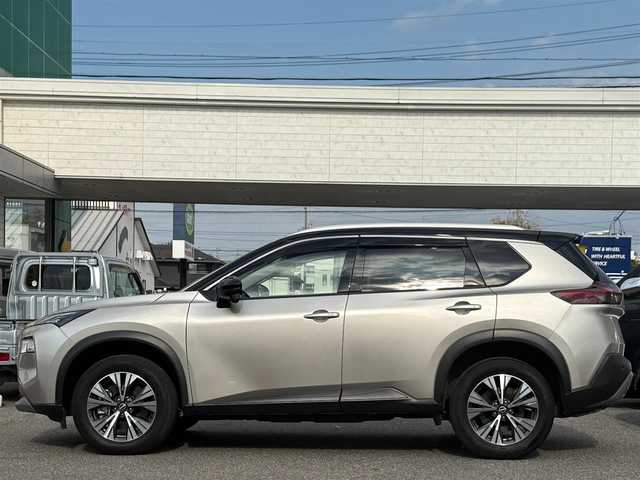 日産 エクストレイル X 愛知県 2023(令5)年 1.9万km 茶Ⅱ /純正メモリナビ//AM/FM/HDMI/フルセグ/BT/SD//プロパイロット//ビルトインETC2.0//バックカメラ//前後純正ドライブレコーダー//インテリジェントエマージェンシーブレーキ//後側方車両検知警報//後側方衝突防止支援//ハンドル支援//車線逸脱警報//車線逸脱坊地支援//踏み間違い衝突防止支援//標識検知機能//クリアランスソナー//後退時車両検知警報//インテリジェントクルーズコントロール//D・N席パワーシート//D・N席シートヒーター//オートLEDヘッドライト//オートハイビーム//フォグランプ//ヘッドライトレベライザー//ルーフレール//e-Pedal//EV MODE//D MODE//ステアリングスイッチ//オートリトラクタブルウィンカーミラー//純正フロアマット//純正ドアバイザー//プッシュスタート//スペアキー//取扱説明書//保証書