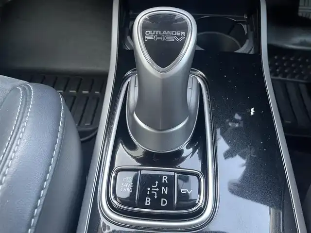 三菱 アウトランダー ＰＨＥＶ