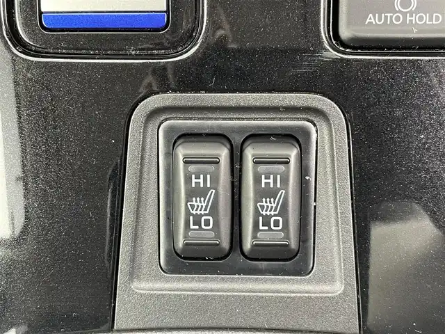 三菱 アウトランダー ＰＨＥＶ G 群馬県 2019(平31)年 6.4万km シルキーホワイト 後側方車両検知警報システム/＝＝＝＝＝/マルチアラウンドビューモニター/KENWOOD７インチナビ/・AM/FM/CD/DVD/Bluetooth/フルセグTV/KENWOODサブウーファー/KENWOODスピーカー/e-Assist/・衝突被害軽減ブレーキシステム/・車線逸脱警報システム/・オートマチックハイビーム/・レーダークルーズコントロールシステム/パーキングセンサー/後側方車両検知警報システム/ステアリングヒーター/前席シートヒーター/前後ドライブレコーダー/パドルシフト/ＬＥＤヘッドライト/オートライト/電動パーキングブレーキ/オートブレーキホールド/ＡＣ１００Ｖ電源/社外レーダー