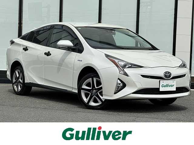 トヨタ プリウス A ツーリングセレクション 山形県 2016(平28)年 10.1万km ホワイトパールクリスタルシャイン ４WD/BSM/寒冷地仕様/レーダークルーズコントロール/パーキングアシスト/スペアキー/純正9型ナビ/（AM/FM/Bluetooth/フルセグ）/D席シートヒーター/ビルトインETC/スマートキー/純正アルミホイール/純正フロアマット/レーンキープアシスト/横滑り防止装置/ドアバイザー/電動格納ミラー