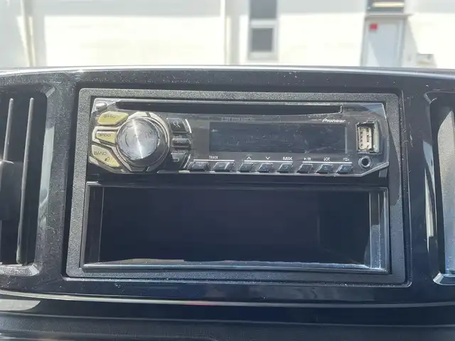 ホンダ Ｎ ＯＮＥ モデューロX 三重県 2015(平27)年 8.4万km ブリティッシュグリーンP 登録時走行距離　８３２０６ｋｍ/CDプレイヤー（カロッツェリア）/ビルドインETC/パドルシフト/クルコン/ステアリングスイッチ/電格ミラー/ウィンカーミラー/AUTOライト/AUTOエアコン/横滑り防止システム/ドアバイザー