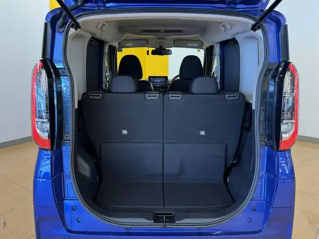日産 ルークス ハイウェイスター X 群馬県 2020(令2)年 5万km アトランティックブルー 安全装備/・衝突軽減ブレーキ/・コーナーセンサー/・アラウンドビューモニター/・車線逸脱装置/・オートハイビーム/・オートライト/・横滑り防止/純正9インチナビ/・AM/FM/フルセグTV/・Bluetooth/SD/USB/・SD/MSV/CD/DVD/両側電動スライドドア/LEDヘッドライト/LEDフォグランプ/前後ドライブレコーダー/純正フロアマット/純正ドアバイザー/純正14インチアルミホイール/プッシュスタート/スマートキー