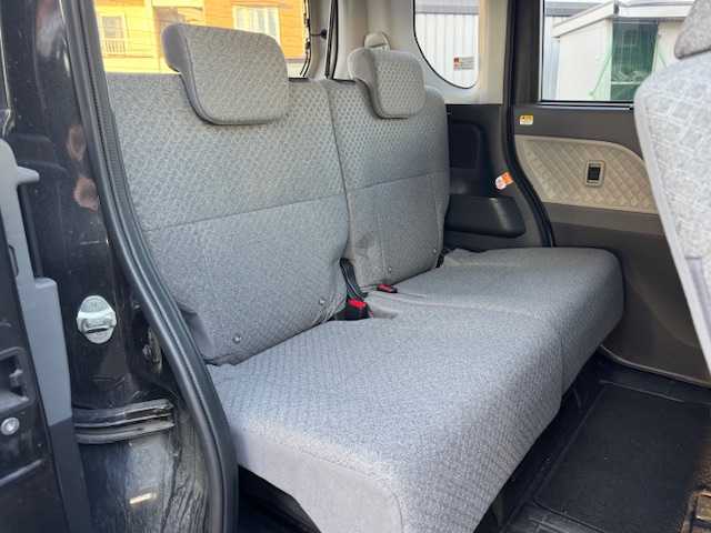 ダイハツ タント X 道東・釧路十勝 2019(令1)年 7.8万km ブラックマイカメタリック 4WD/社外モニターオーディオ/  （DVD/CD/Bluetooth）/バックカメラ/衝突軽減ブレーキ/片側パワースライドドア/前席シートヒーター/コーナーセンサー/アイドリングストップ/横滑り防止装置/LEDヘッドライト/オートライト/ヘッドライトレベライザー/社外エンジンスターター/スマートキー/エンジンプッシュスタート/スペアキー/取扱説明書/保証書/社外14インチアルミホイール/冬タイヤ積み込み/　　（155/65r14、2mm、2017年製）