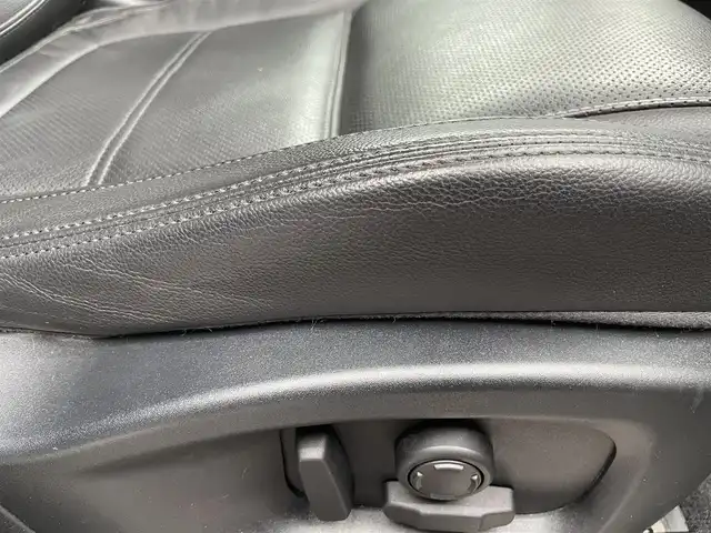 ジャガー Ｅペース S 180PS 栃木県 2018(平30)年 3.6万km 赤 黒革シート/パワーシート /ナビ /全方位カメラ/ETC/スマートキー/LEDヘッドライト/オートライト/ACC/レーンキープアシスト/ブラインドスポット /クロストラフィック/クリアランスソナー /AEB/パワーテールゲート