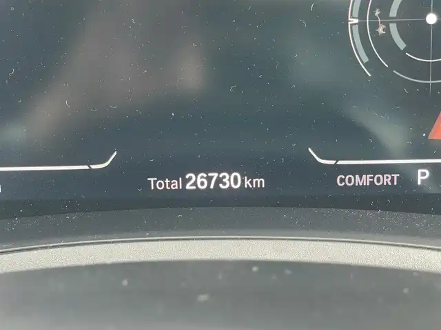 ＢＭＷ ３２０ｉ ツーリング Mスポーツ 愛知県 2020(令2)年 2.7万km アルピンホワイトⅢ 当店買取/禁煙/ターボ/ガソリン//純正ナビ/ Bluetooth/ScreenMirroring/FM/AM//置くだけ充電/USB/Carplay//360度カメラ//インテリジェントセーフティ/BSM/ACC//パーキングアシストプラス/パドルシフト//Mスポーツ専用アルカンターラコンビハーフレザー//前席Pシート/シートヒーター//ルーフレール//Aブレーキホールド//ISOFIX/ミラー一体型ETC//スペアキー/取説//純正Mスポーツ18AW