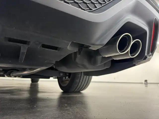 トヨタ クラウン ハイブリッド RS 三重県 2021(令3)年 3.4万km プレシャスブラックパール ハイブリッド/FR/MTモード付フロアCVT/純正 12.3インチナビ/（AM/FM/CD/DVD/Blu-ray/SDREC/SD/USB/Bluetooth/Miracast/AUX/TV/CarPlay/AndroidAuto）/パノラミックビューモニター/ビルトイン ETC2.0/Toyota Safety Sense/・プリクラッシュセーフティ/・レーントレーシングアシスト/・レーダークルコン/・ロードサインアシスト/・アダプティブハイビームシステム/・ブラインドスポットモニター＋リヤクロストラフィックオートブレーキ/・インテリジェントクリアランスソナー［パーキングサポートブレーキ（静止物）］/・インテリジェント パーキングアシスト2/・リヤカメラディテクション［RCD］/など/装備/・ハーフレザーシート/・シートヒーター（D/N）/・ステアリングヒーター/・パワーシート（D8way＋ランバーサポート/N4way（肩口スイッチ付））/・カラーヘッドアップディスプレイ/・左右独立オートエアコン/・雨滴感応式フロントワイパー/・3眼LEDヘッドランプ/・オートライト/・専用18inAW/・プッシュスタート/・保/取/ナビ取/・スマートキーx2/など