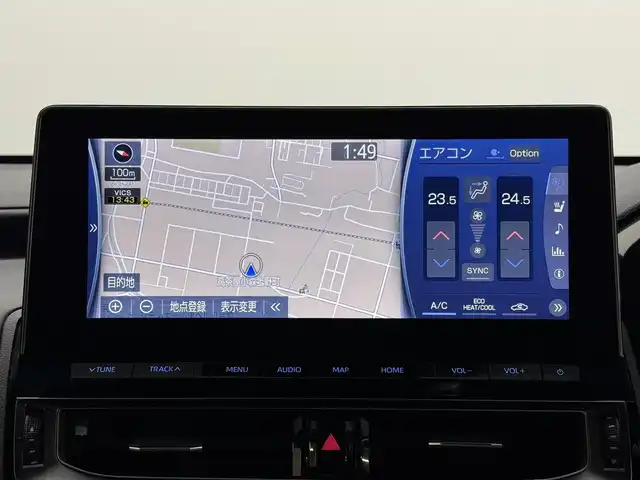 トヨタ クラウン ハイブリッド RS 三重県 2021(令3)年 3.4万km プレシャスブラックパール ハイブリッド/FR/MTモード付フロアCVT/純正 12.3インチナビ/（AM/FM/CD/DVD/Blu-ray/SDREC/SD/USB/Bluetooth/Miracast/AUX/TV/CarPlay/AndroidAuto）/パノラミックビューモニター/ビルトイン ETC2.0/Toyota Safety Sense/・プリクラッシュセーフティ/・レーントレーシングアシスト/・レーダークルコン/・ロードサインアシスト/・アダプティブハイビームシステム/・ブラインドスポットモニター＋リヤクロストラフィックオートブレーキ/・インテリジェントクリアランスソナー［パーキングサポートブレーキ（静止物）］/・インテリジェント パーキングアシスト2/・リヤカメラディテクション［RCD］/など/装備/・ハーフレザーシート/・シートヒーター（D/N）/・ステアリングヒーター/・パワーシート（D8way＋ランバーサポート/N4way（肩口スイッチ付））/・カラーヘッドアップディスプレイ/・左右独立オートエアコン/・雨滴感応式フロントワイパー/・3眼LEDヘッドランプ/・オートライト/・専用18inAW/・プッシュスタート/・保/取/ナビ取/・スマートキーx2/など