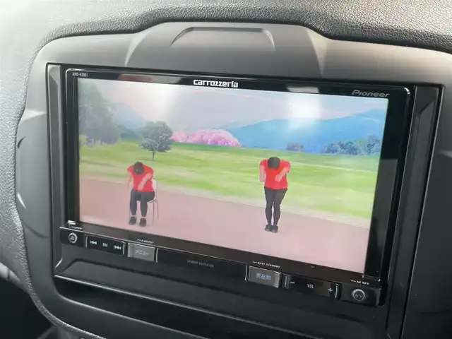 クライスラー・ジープ ジープ レネゲード リミテッド 石川県 2018(平30)年 4.1万km 黒 社外メモリナビ/【バックカメラ/フルセグTV/Bluetooth/CD/DVD】/衝突軽減ブレーキ/ブラインドスポットモニター/オートクルーズコントロール/黒レザーシート/ステアリングヒーター/パワーシート(前席)/シートヒーター(前席)/キーレスエントリー/プッシュスタート/ETC