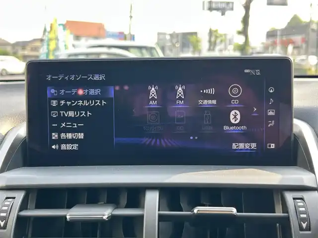 レクサス ＮＸ 300h Iパッケージ 長野県 2019(平31)年 4万km ソニッククォーツ ワンオーナー/４WD/純正ナビ/・Bluetooth/CD/DVD/TV/360度バックカメラ/純正ETC/電動リアゲート/前後ドライブレコーダー/純正フロアマット/前席パワーシート/レザーシート/前席シートヒーター/純正17インチAW/前後コーナーセンサー/LEDオートライト/ハンドルヒーター/ブライドインスポットモニター/パドルシフト/電格ミラー/スペアキー（カードキー有）/プッシュスタート/保証書/取り扱い説明書