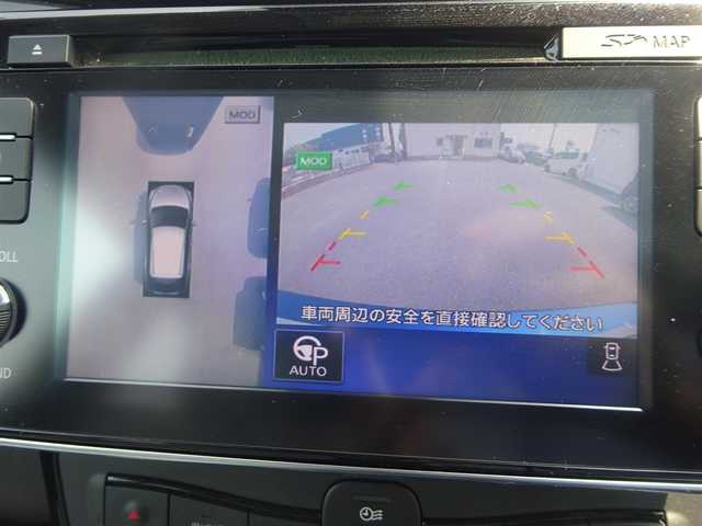 日産 リーフ X 静岡県 2018(平30)年 4.7万km オーロラフレアブルーパール ワンオーナー/禁煙車/純正ナビ/（CD/DVD/BT/USB/AUX/Music BOX/Apple car Play)/プロパイロットパーキングセット/・プロパイロットパーキング/・インテリジェントアラウンドビューモニター/・インテリジェントルームミラー/・電動パーキングブレーキ/・フロント/バックソナー/・踏み間違い衝突防止アシスト/・インテリジェントDA/クルーズコントロール/デジタルインナーミラー/ハンドルヒーター/前席シートヒーター/充電ケーブル/プッシュスタート・スマートキー/純正フロアマット・バイザー/LEDヘッドライト/純正ドライブレコーダー/ETC/保証書・取扱説明書・ナビ説