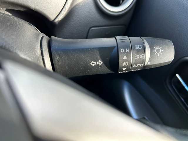 日産 デイズ ハイウェイスターG 岐阜県 2013(平25)年 5.4万km クールシルバー 登録時走行距離53500km/純正ナビ/全方位カメラ/フルセグテレビ/Blue ooth/CD/DVD/AUX/USB/SDミュージックサーバ/ＥＴＣ/ドライブレコーダー前後/ＬＥＤヘッドライト/オートライト/エアバッグ運転席・助手席+サイド/スマートキー/スペアキー１本/アイドリングストップ/純正１５アルミホイール/布系シート/ベンチシート/フルフラットシート/純正フロアマット/ドアバイザー/ウィンカーミラー